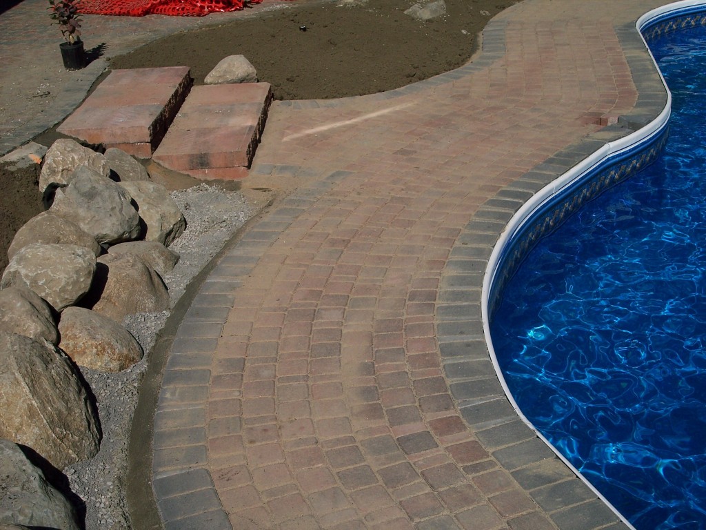 Pool Deck With Pavers
