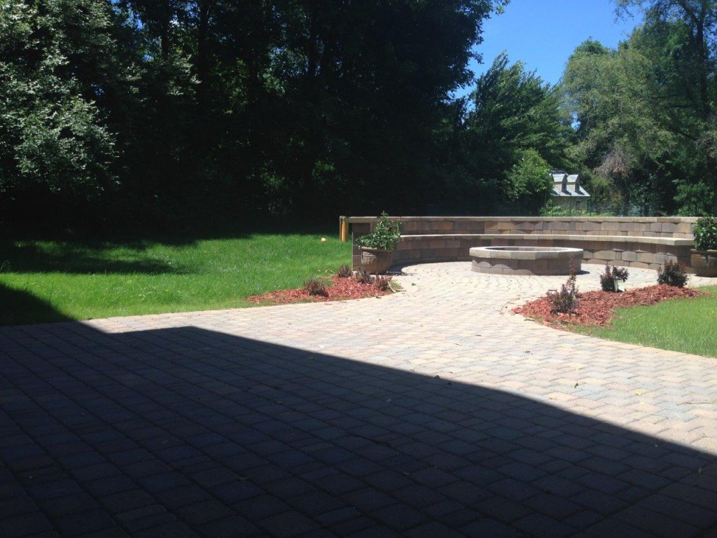 Paver patio with walkway