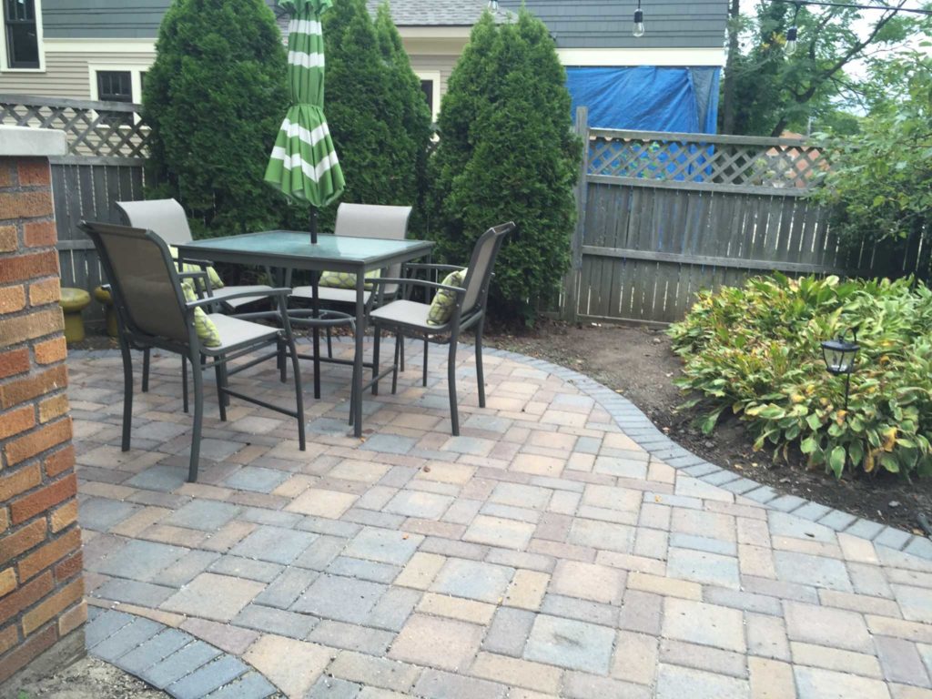 Paver Patio for Dining