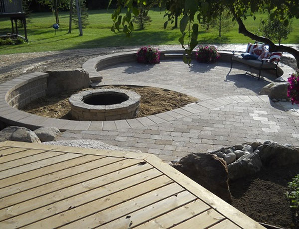 Brick paver backyard patio landscape