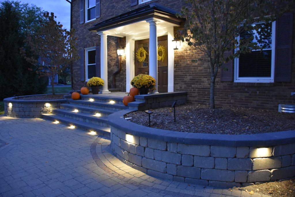 Landscape Lighting of a front yard and front of a home in Ann Arbor